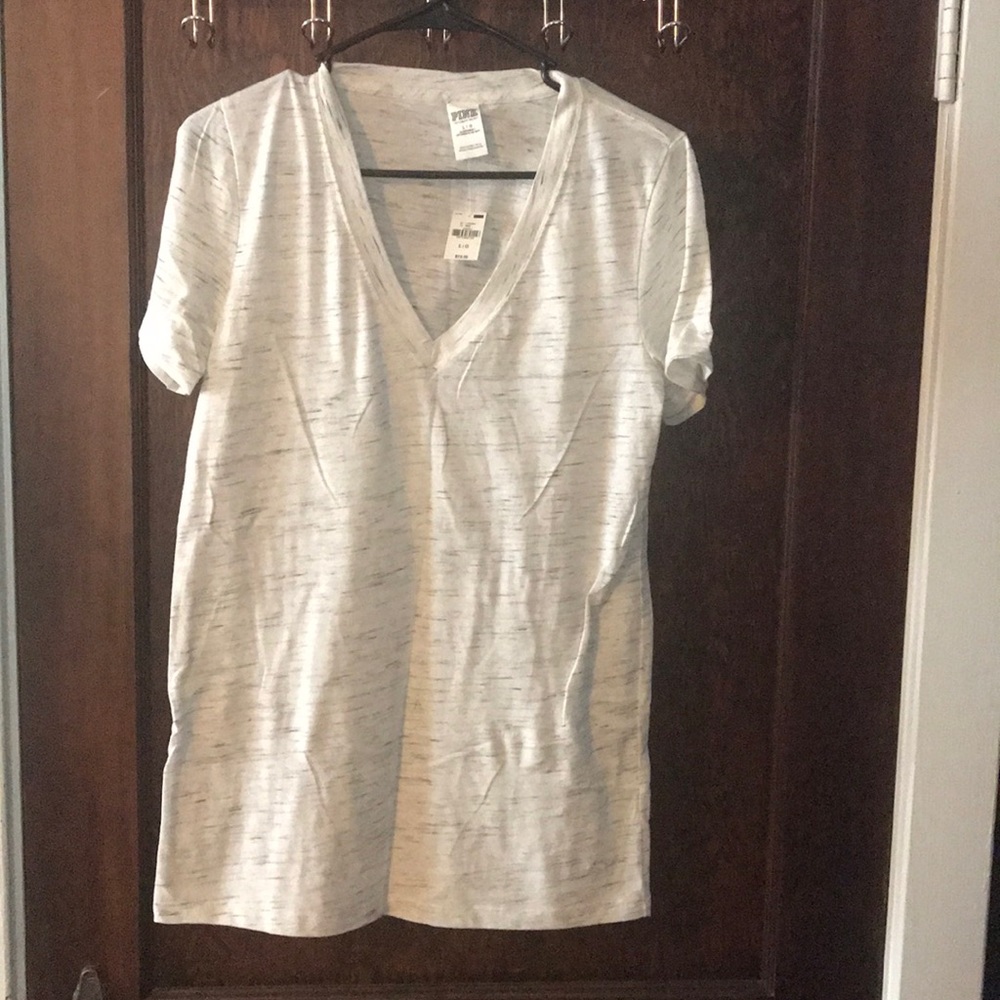 Gray tee